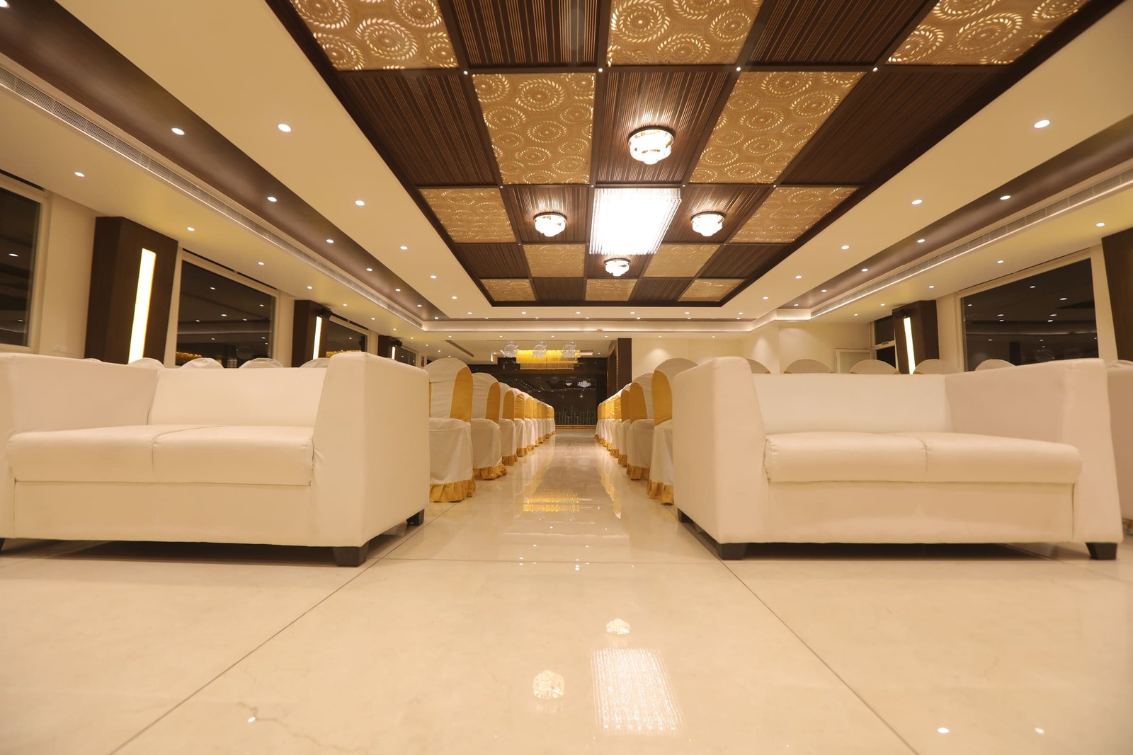 Banquet hall aisle with lounge seating